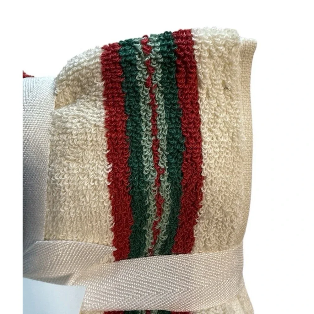 Brooks Brothers Christmas Washcloths Facecloths Set of 4 Red Green Cream 13x13